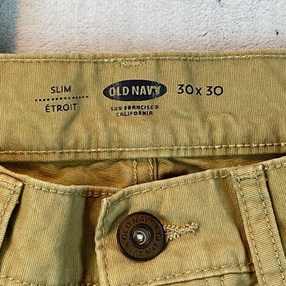 Old Navy Khakis 30X30 Slim Fit Straight Leg - Picture 6 of 9